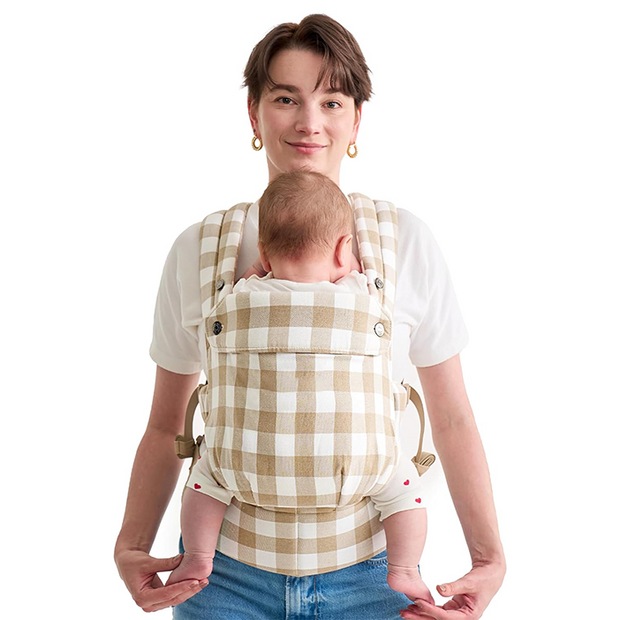Breathable mesh baby carriers are suitable for babies weighing 7-44 pounds